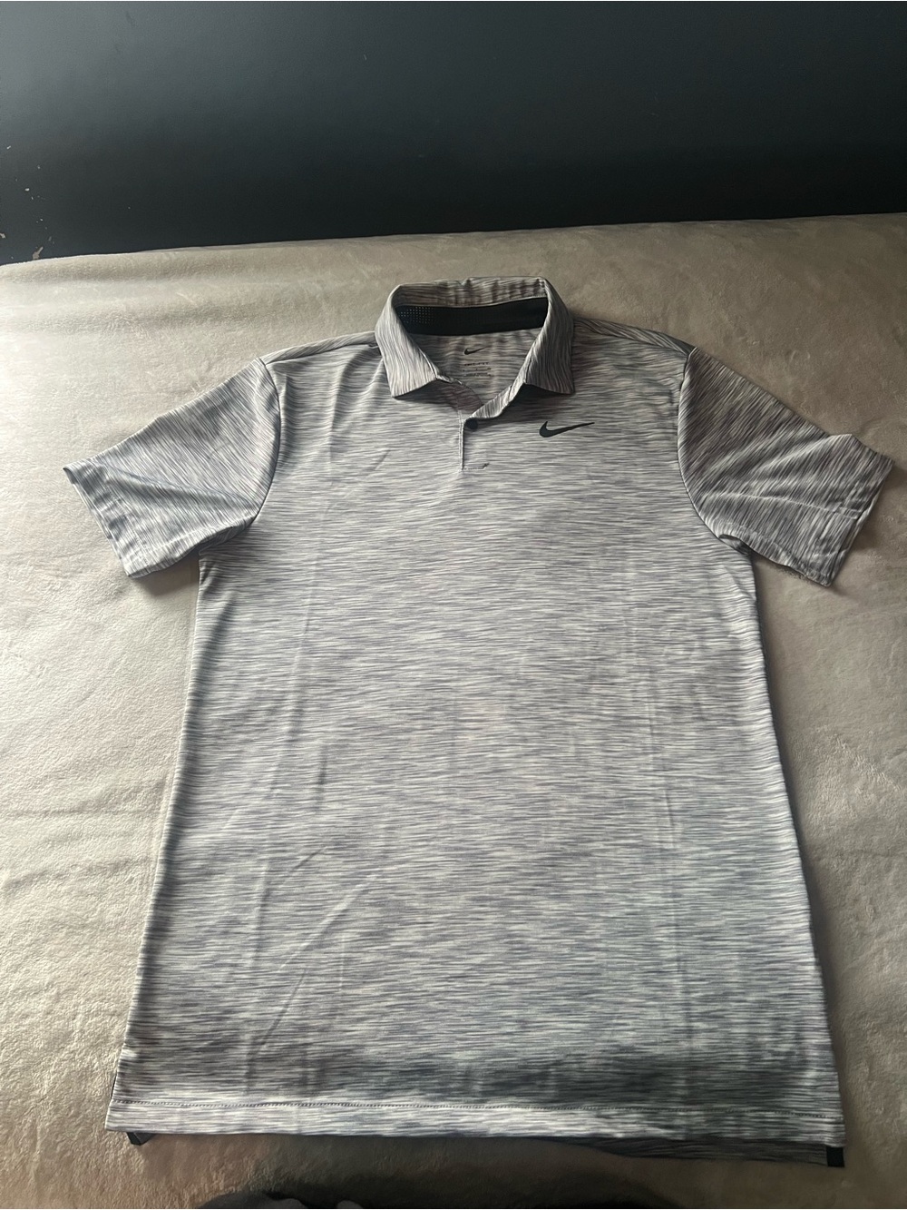 Nike Men’s Heathered Light Gray Polo with Black Swoosh